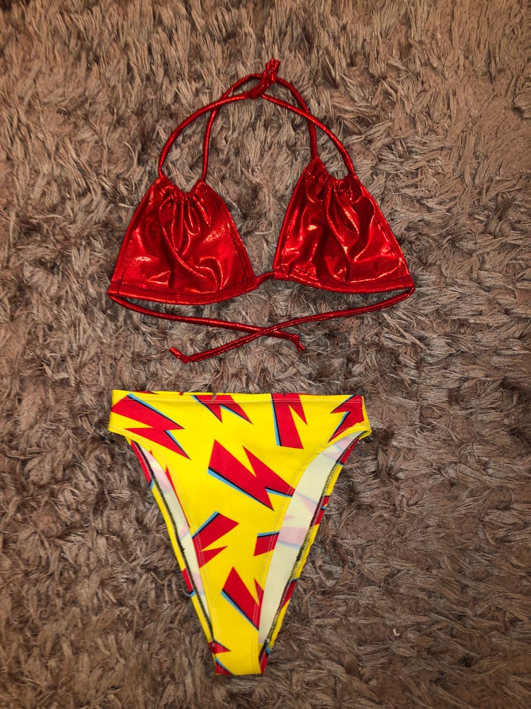Pop My Cherry Bikini Top