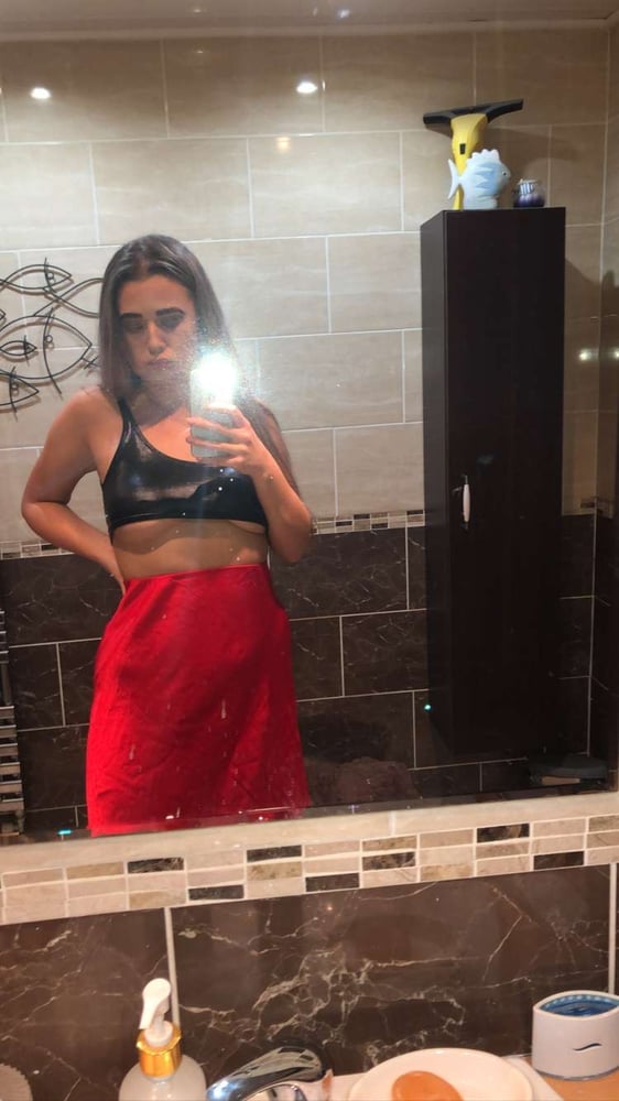 Slave 4 U Crop Vest