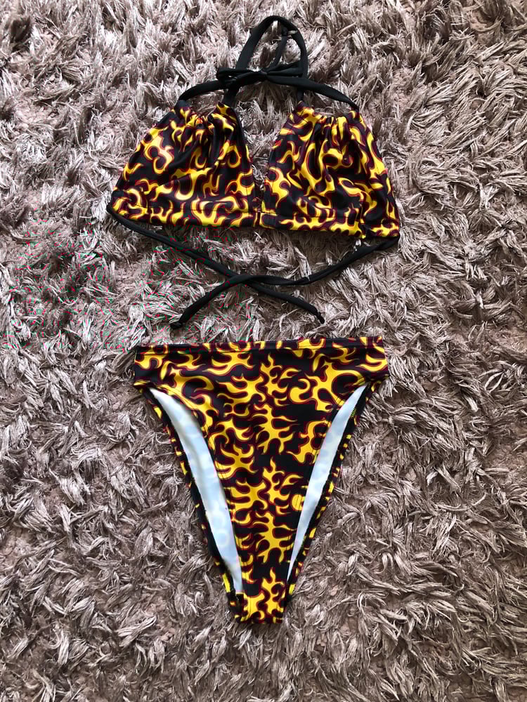Flame 90s High Leg Bottoms