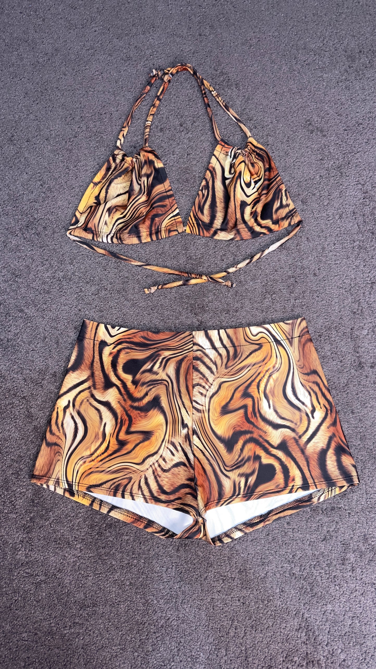 Roar Hot Pants