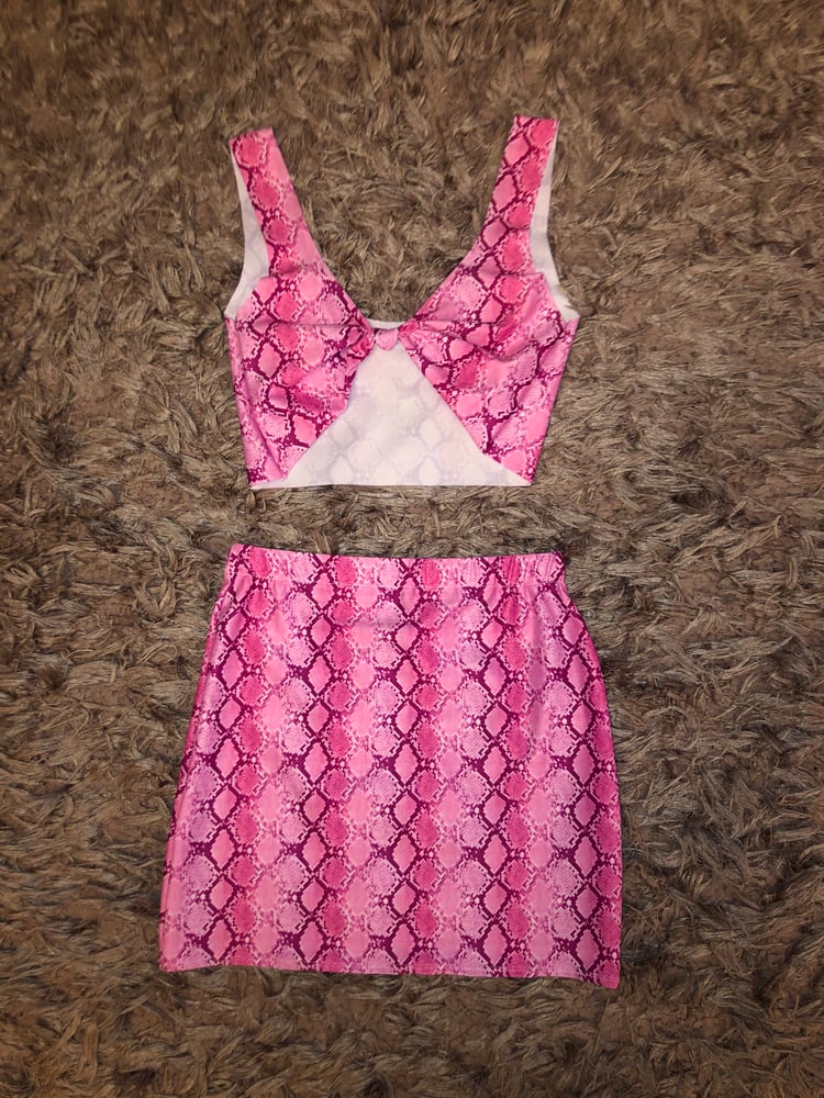 Hissy Knot Crop Vest
