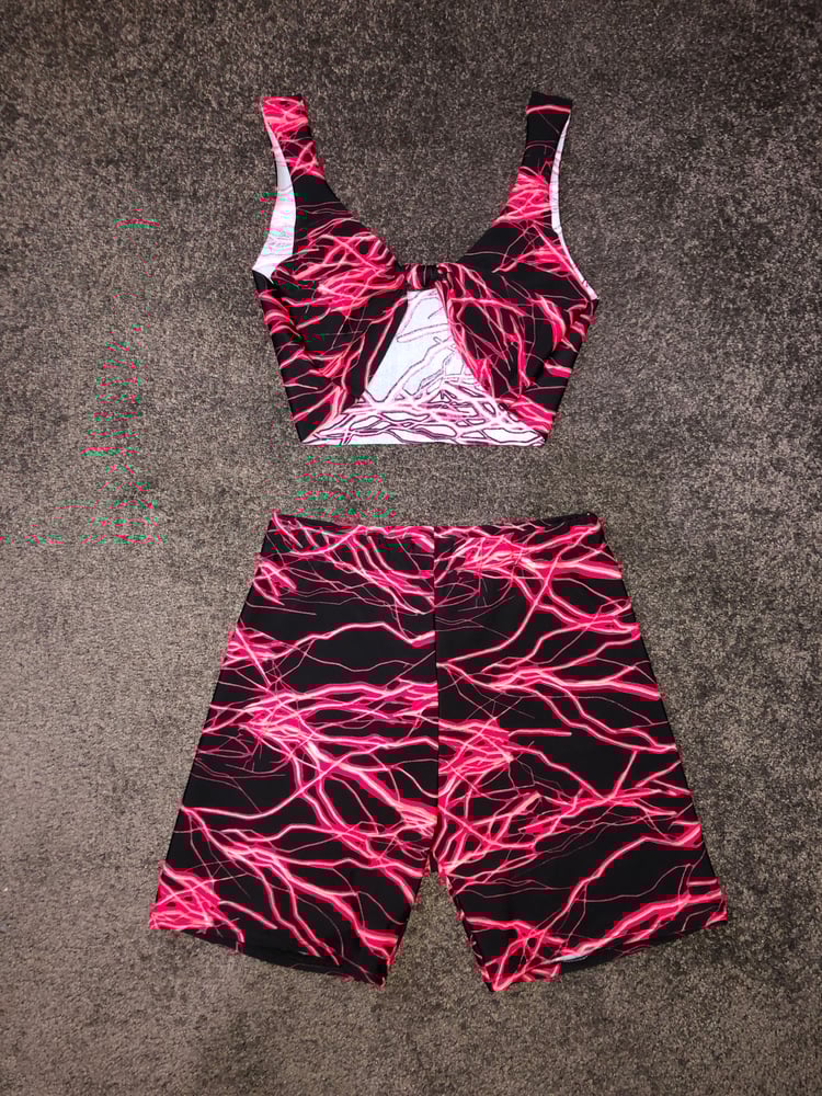 Electro Red Knot Crop Vest