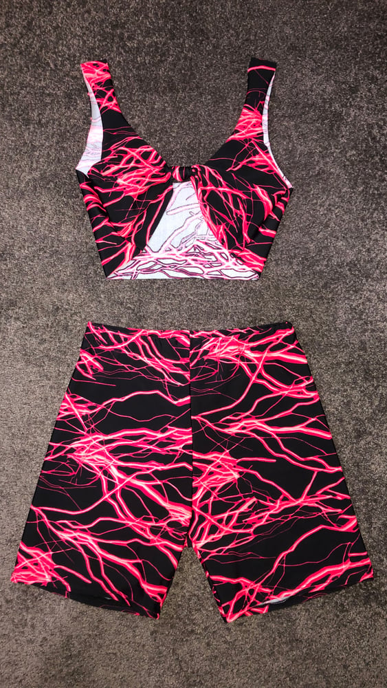 Electro Red Knot Crop Vest