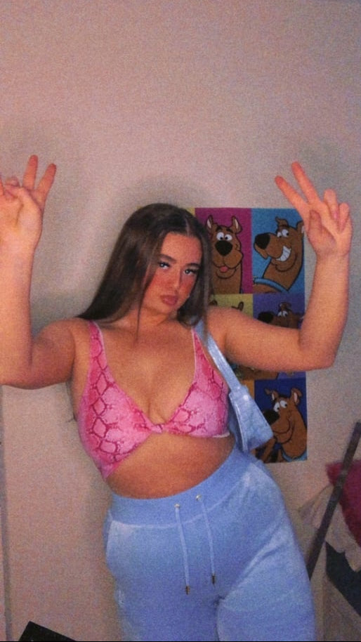 Hissy Knot Crop Vest