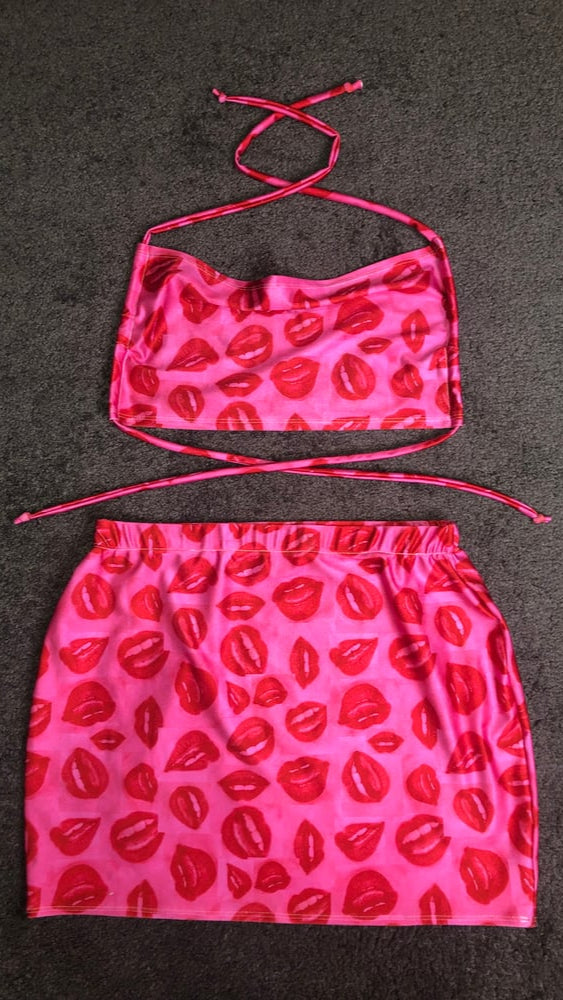 Kiss On The Lips Backless Bandeau