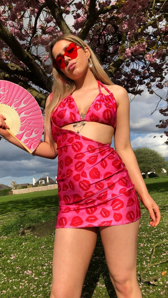 Kiss On The Lips Bikini Top