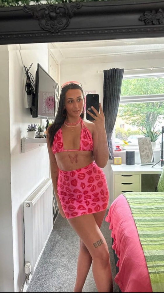 Kiss On The Lips Mini Skirt