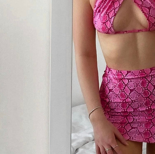 Hissy Mini Skirt